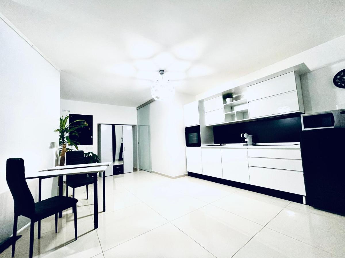Loft Terracina Villa Bagian luar foto